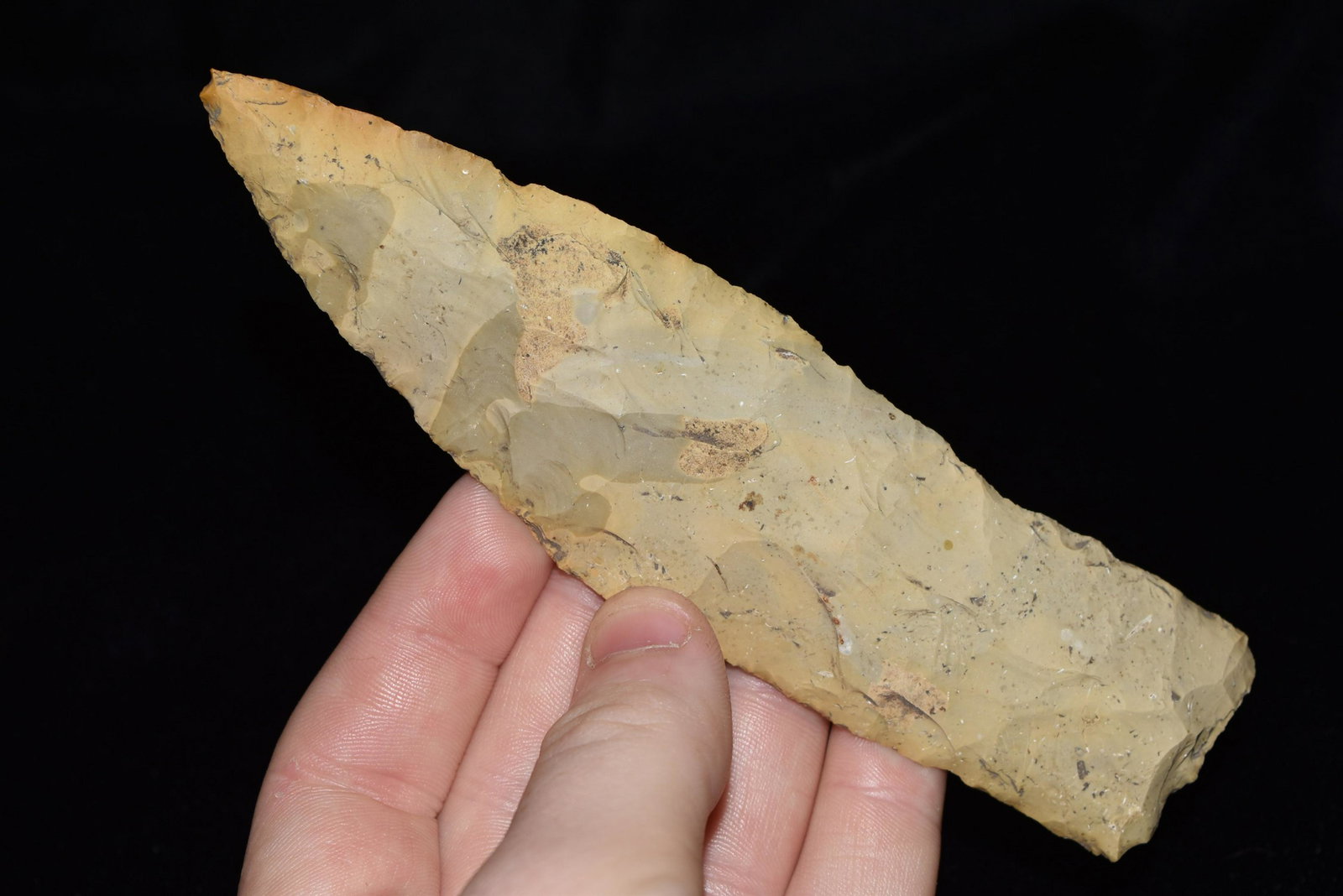 5 3/4"  Chouteau Chert Lamine River Knife, Pettis Co., (1 of 5)