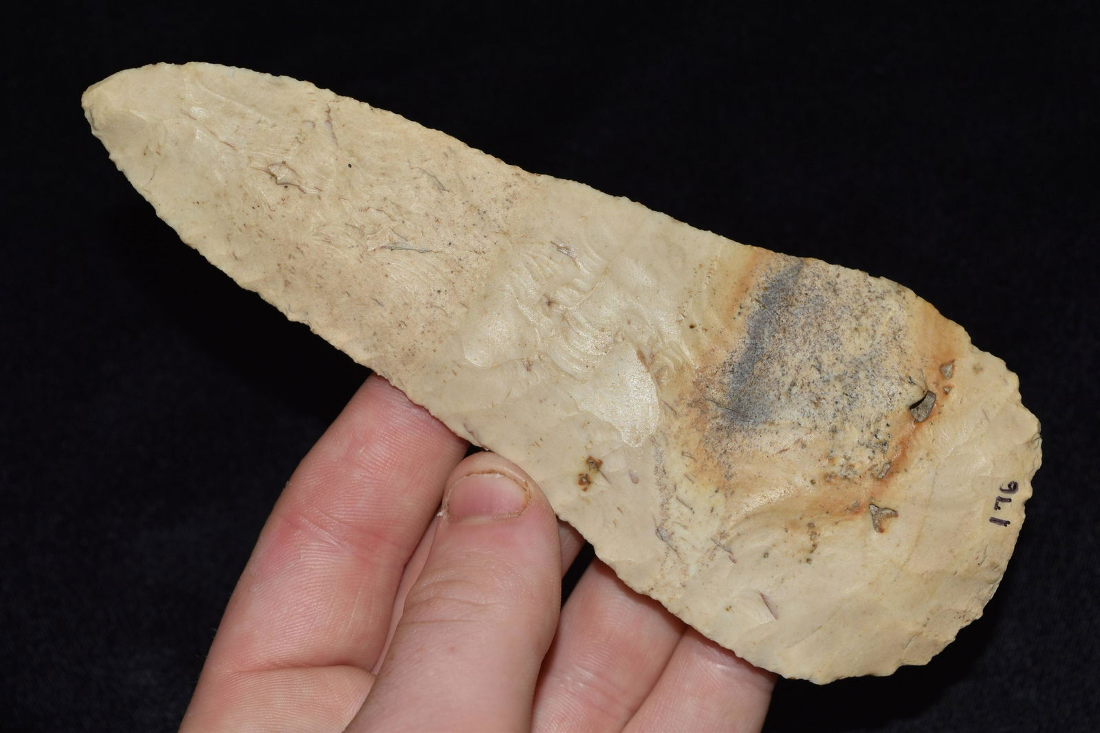 5 3/4" Avon Flint Cobbs Blade, Perry Co Missouri, Ex (1 of 5)