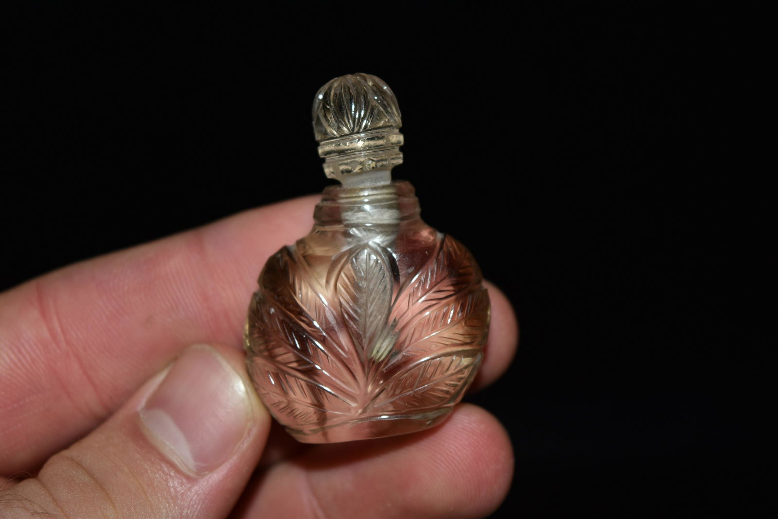 Quartz Carved Perfume Bottle (1 of 4)