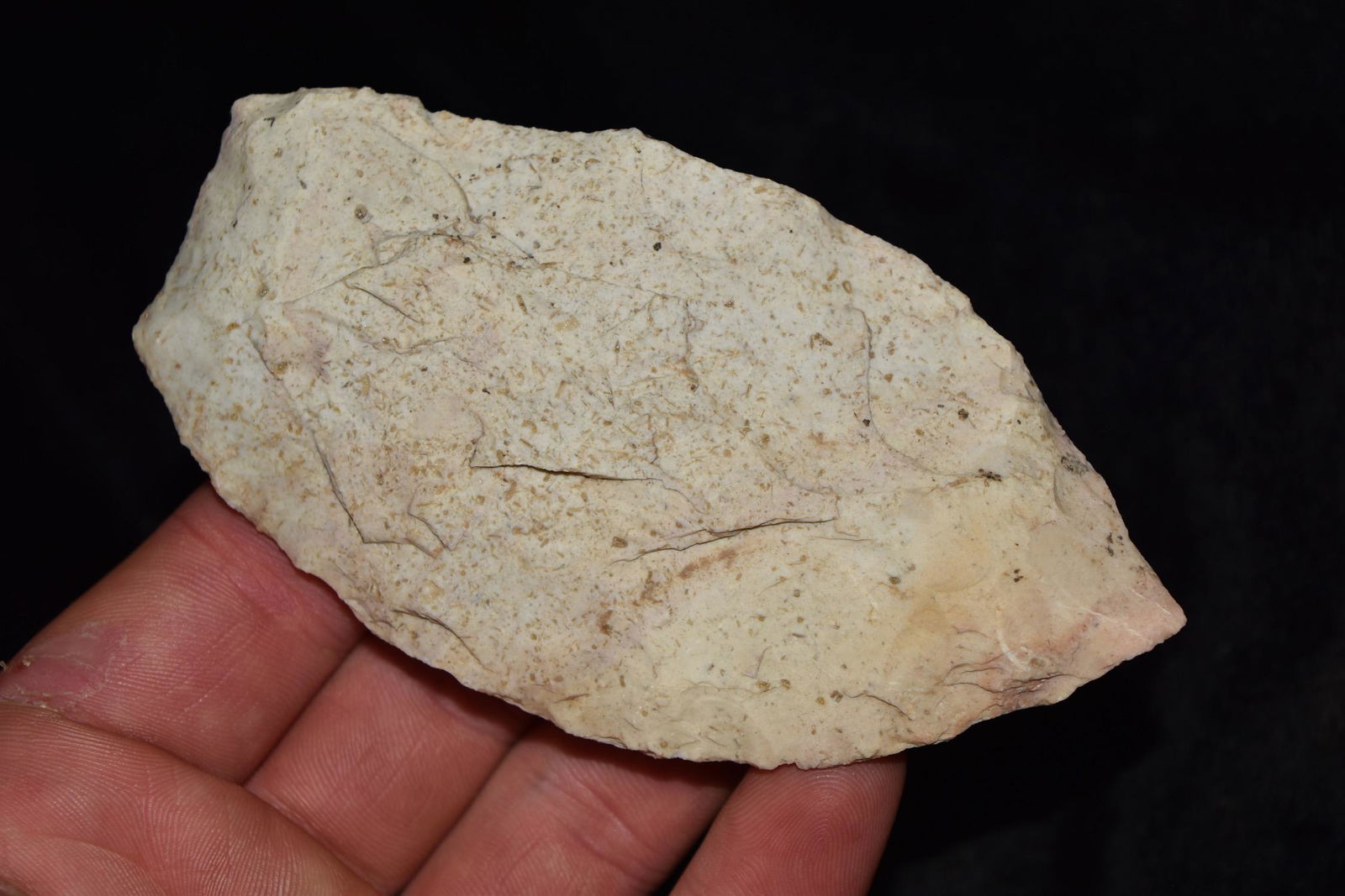 4 3/8" Kinfe, Central Missouri, Deconsessioned from a (1 of 5)