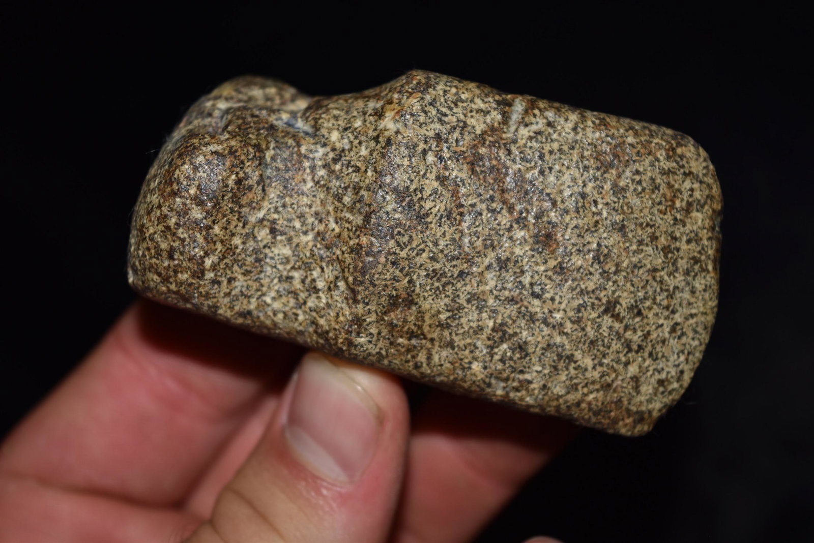 3" Minature Axe, Iowa, Pophyry Material.: 3" Minature Axe, Iowa, Pophyry Material.