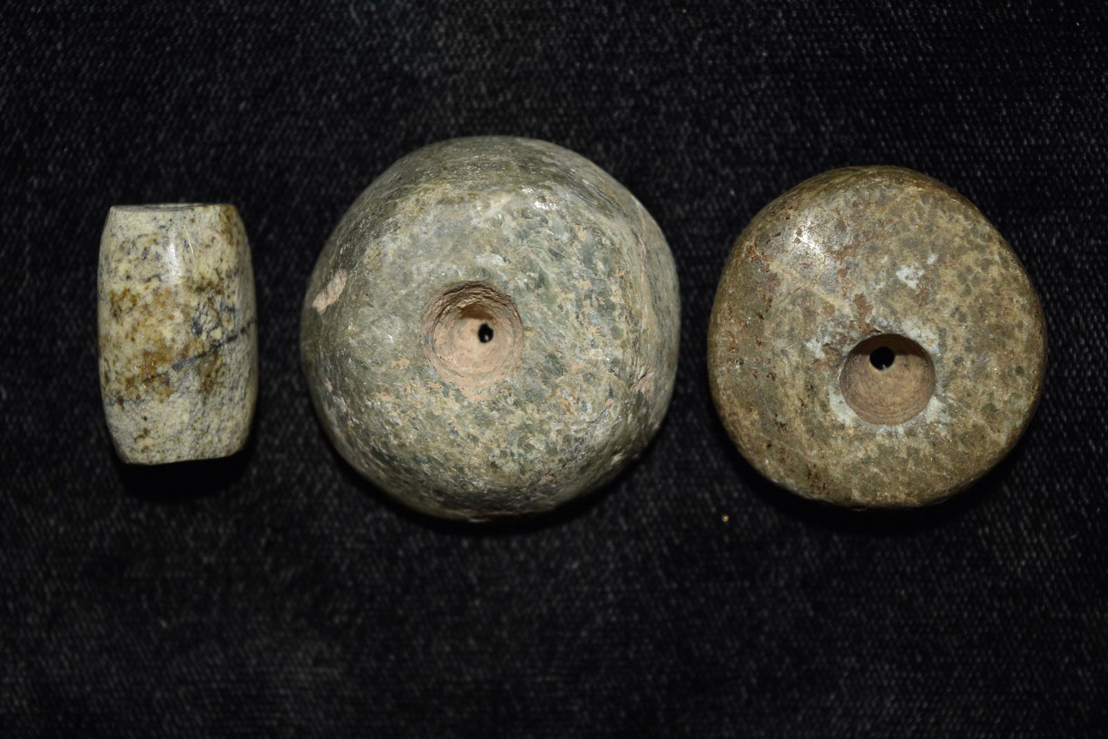 Lot of Jade Pre Columbian Beads (1 of 6)