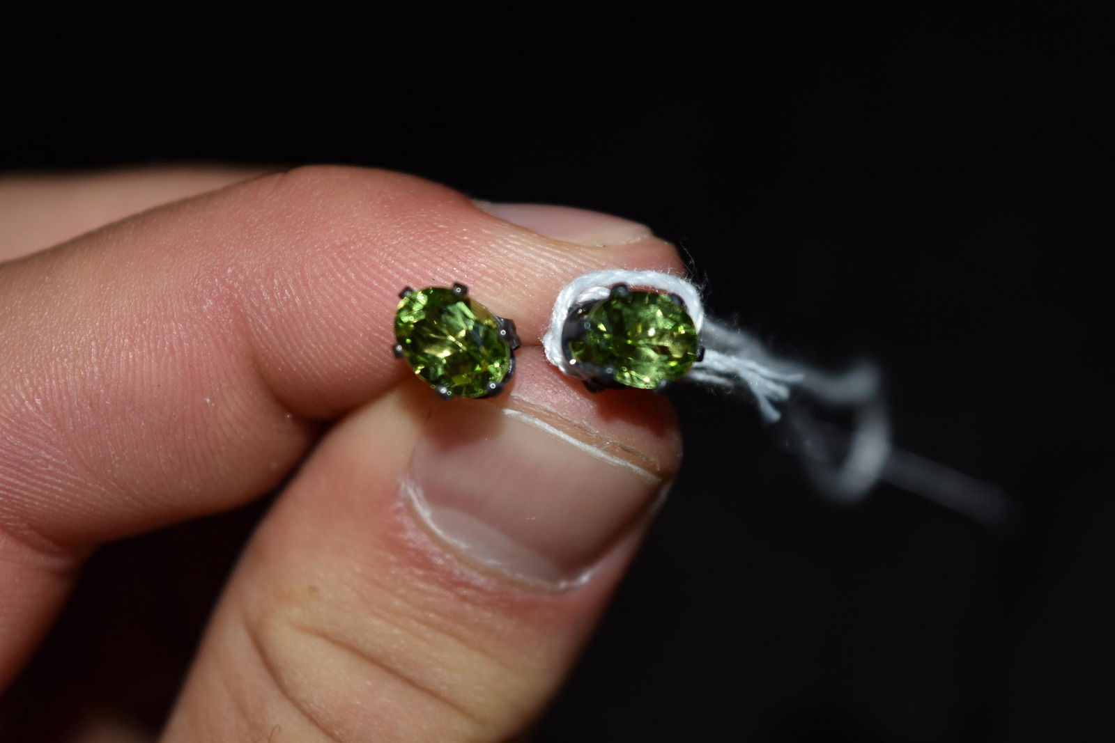 2.6 cts. Peridot Oval Cut stud earrings.  .925 Sterling (1 of 4)
