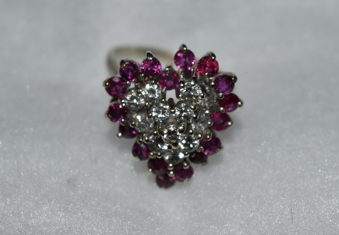 Approx. 8 cts Rubies and Diamonds 14K Heart Shaped Gold (1 of 5)