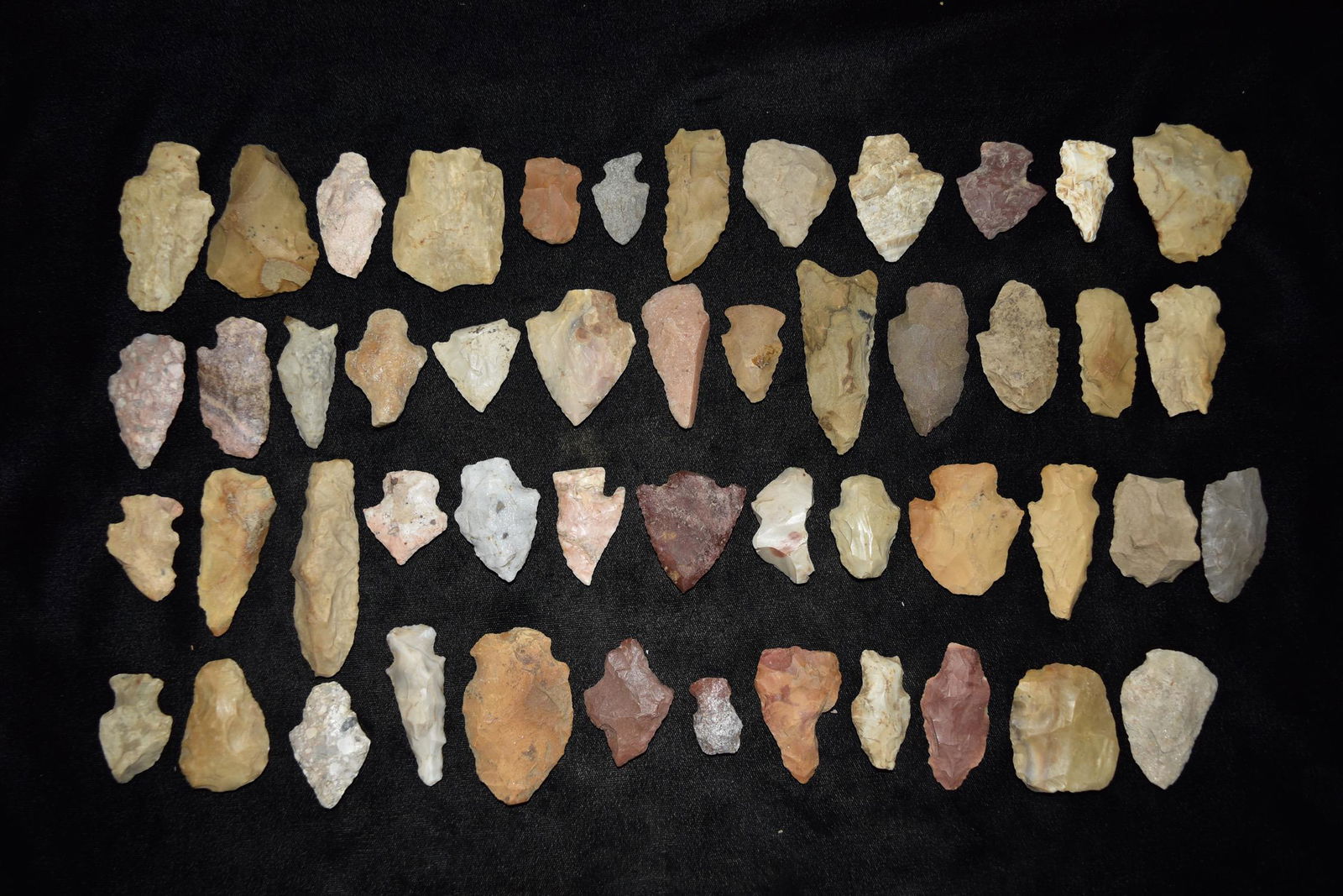 Lot of Approx. 50 Arrowheads Found in Arkansas, Donnie (1 of 6)