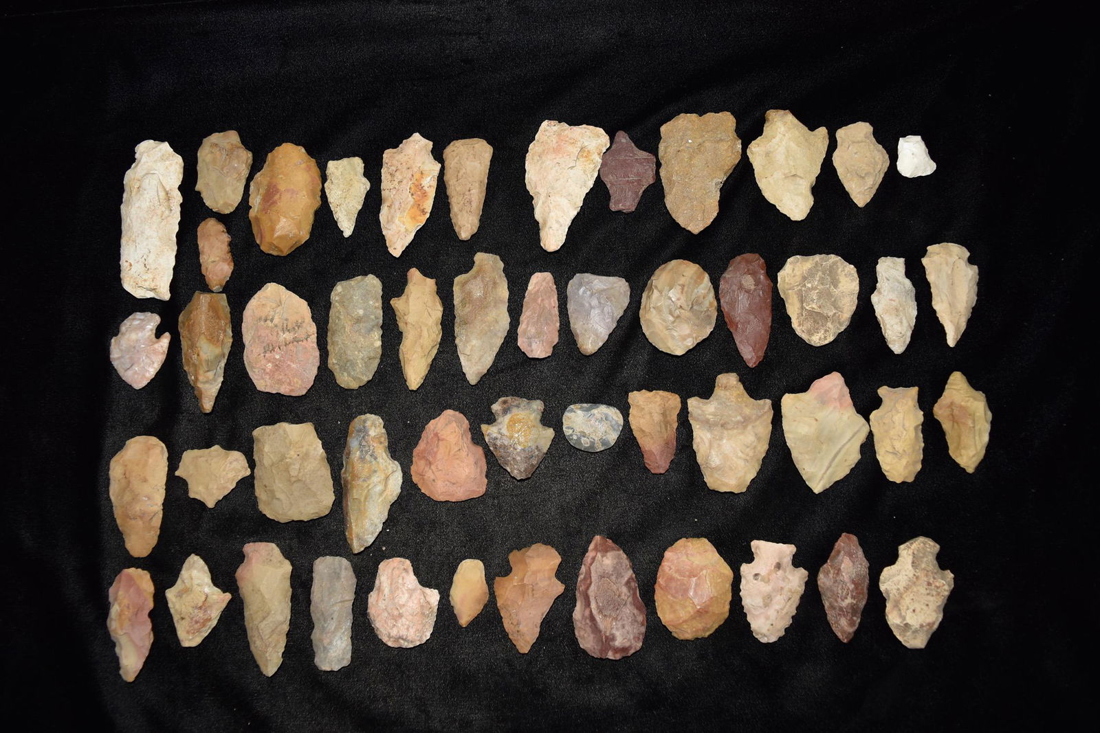Lot of Approx. 50 Arrowheads Found in Arkansas, Donnie (1 of 6)