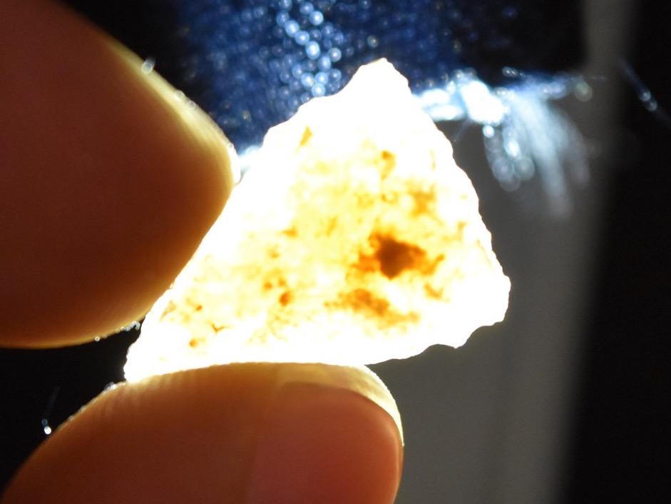 Pair of Knife River Triangles, Grant Co, North Dakota (1 of 5)