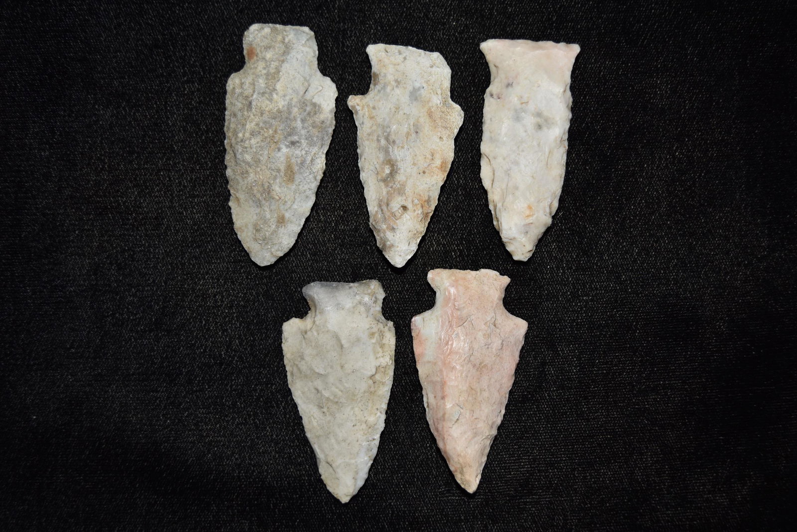 Lot of Creek Found Arrowheads, FB Jeff Gower, NE: Lot of Creek Found Arrowheads, FB Jeff Gower, NE Missouri