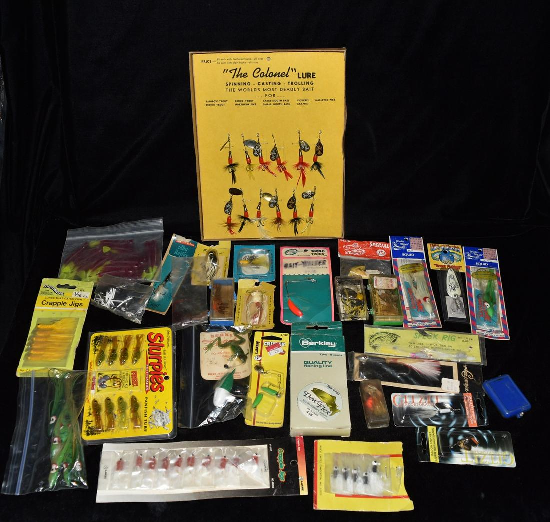 Lot of Miscellaneous Fishing Lures: Lot of Miscellaneous Fishing Lures