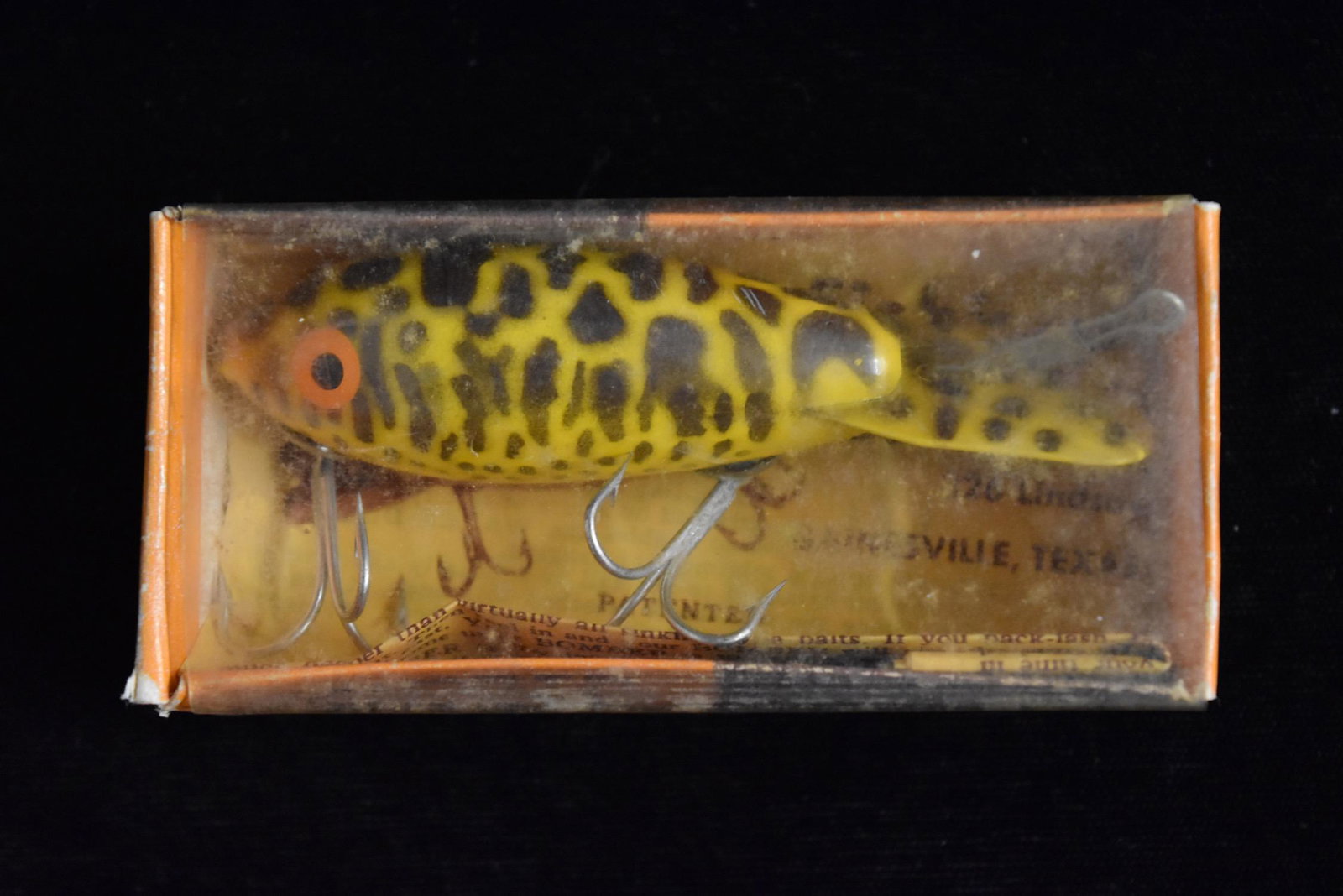 Bomber Lures Vintage Fishing Lure in Box: Bomber Lures Vintage Fishing Lure in Box
