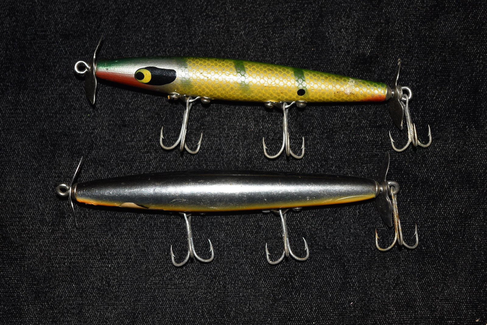 Lot of 2 Smithwick Devil Horse Vintage Fishing Lures: Lot of 2 Smithwick Devil Horse Vintage Fishing Lures