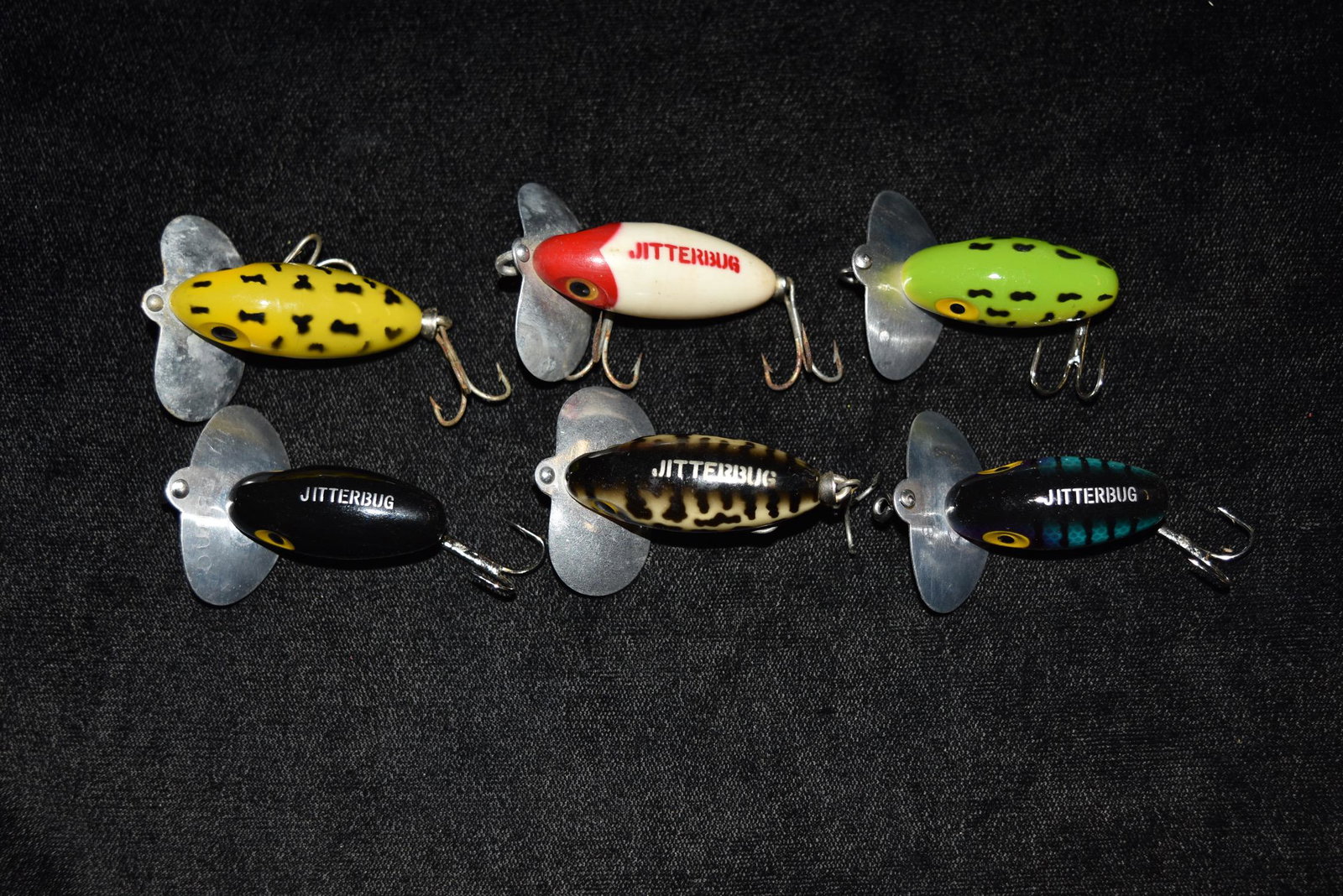 Lot of 6 Fred Arbogast Jitter Bug Vintage Fishing Lures: Lot of 6 Fred Arbogast Jitter Bug Vintage Fishing Lures