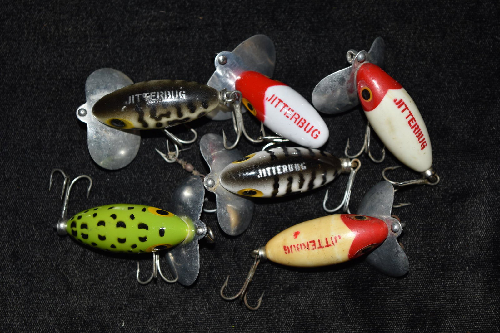 Lot of 6 Fred Arbogast Jitter Bug Vintage Fishing Lures: Lot of 6 Fred Arbogast Jitter Bug Vintage Fishing Lures
