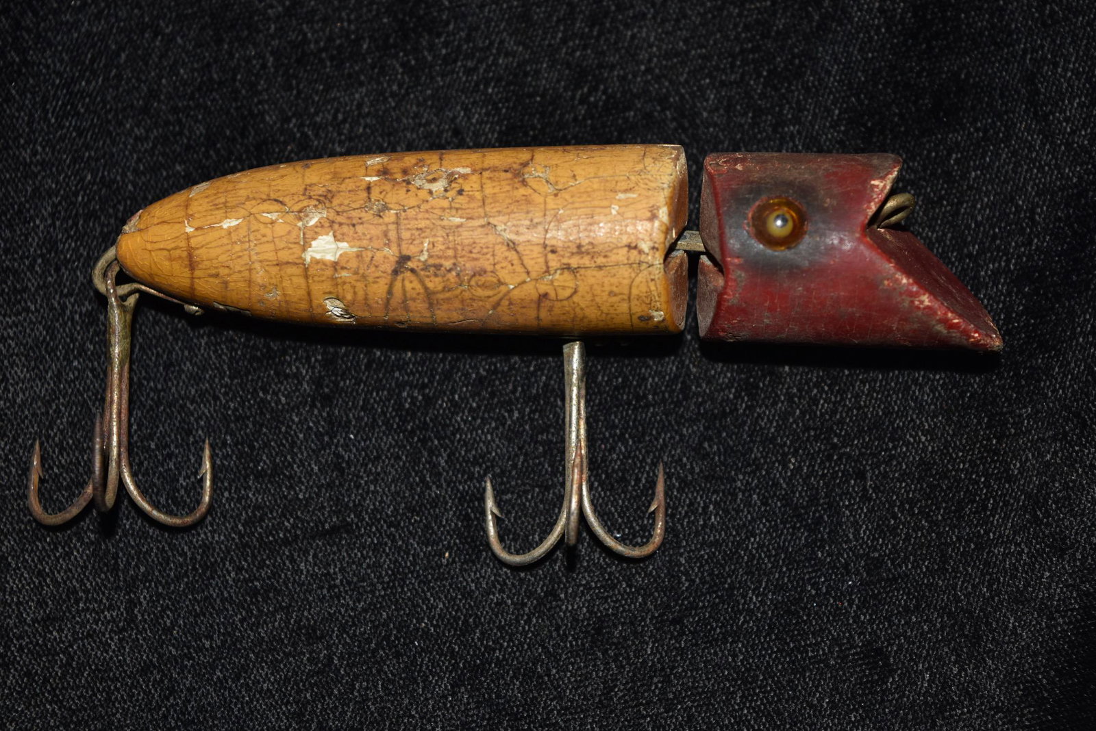 Heddon Wood Zig Wag Vintage Fishing Lure: Heddon Wood Zig Wag Vintage Fishing Lure