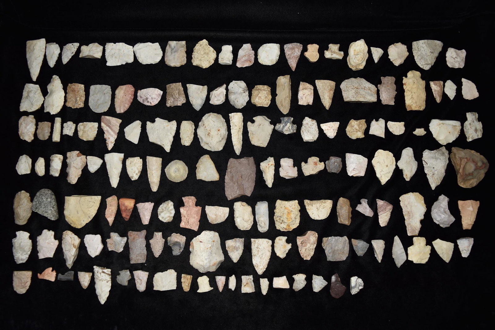 Large Lot of Flint from Bob Zimmerman Collection, St: Large Lot of Flint from Bob Zimmerman Collection, St Joseph, Missouri