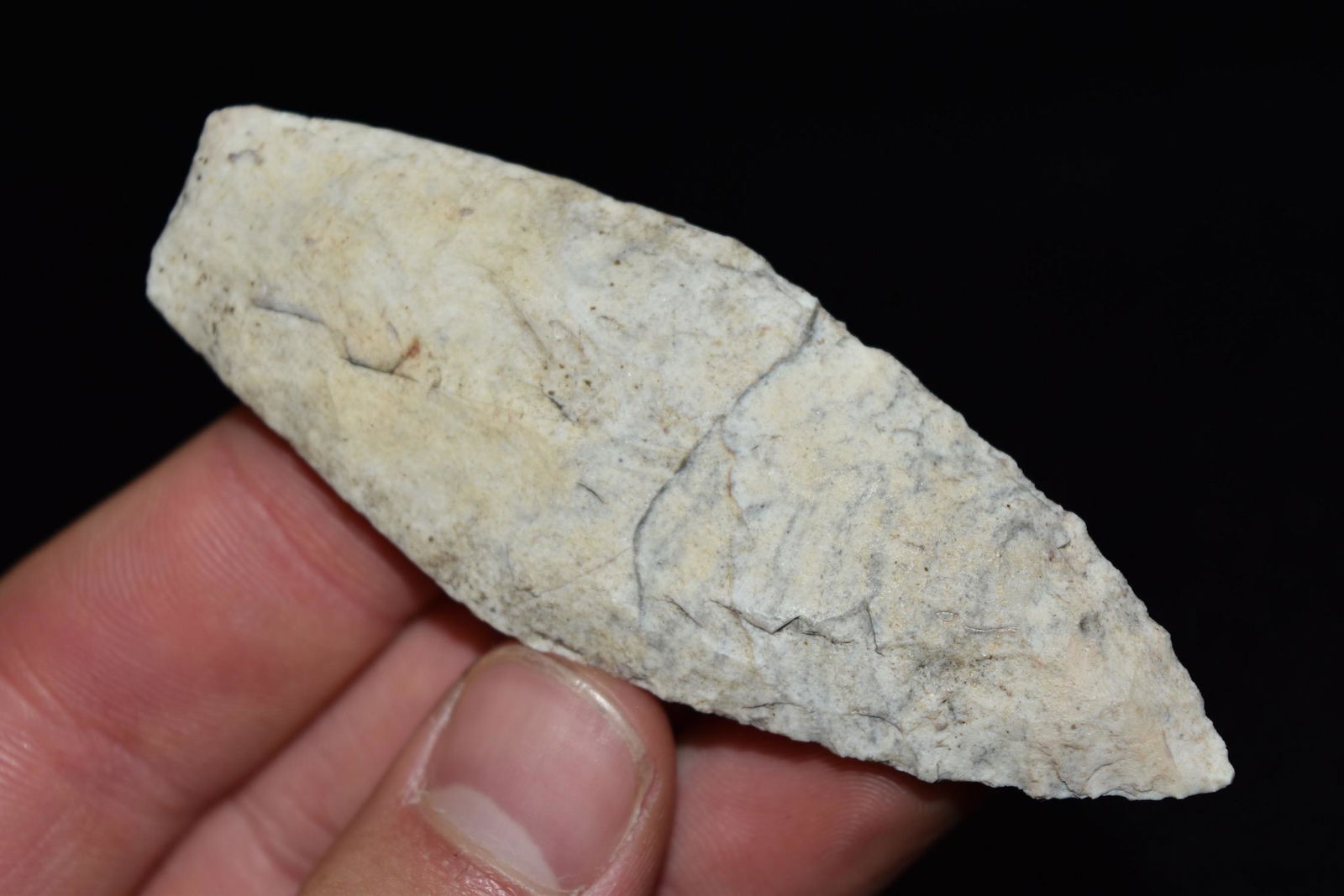 3 3/8" Agate Basin Point, Jersey Co, Illinois (1 of 5)