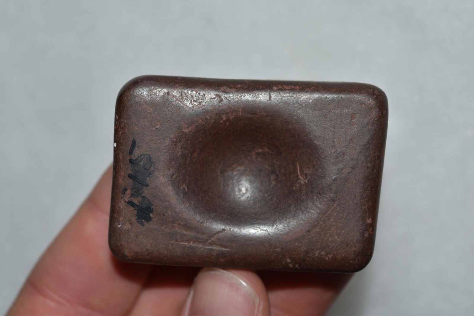 2 1/4" Boat Stone or Cupped Paint Dish, Arkansas (1 of 5)