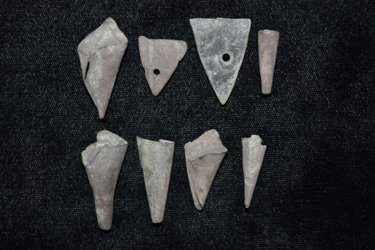 Lot of 8 Metal Arrows and Tinklers, Ex Gary Van Dyke,: Lot of 8 Metal Arrows and Tinklers, Ex Gary Van Dyke, South Dakota