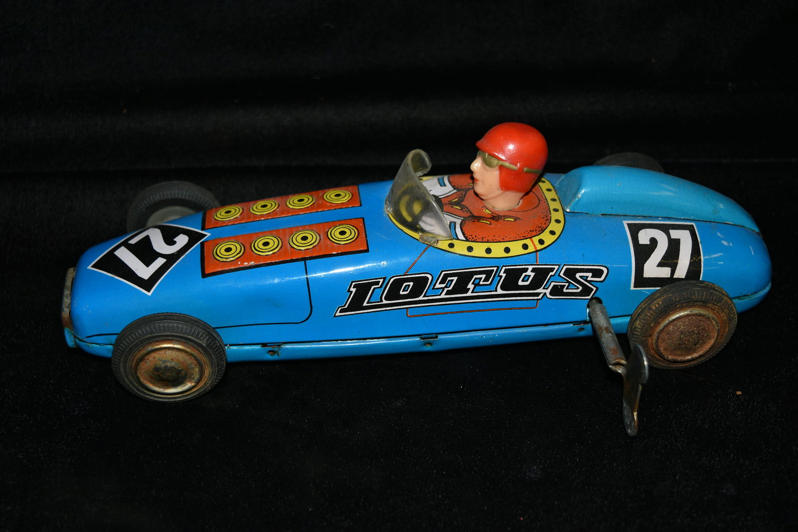 9 1/2" Lotus Wind Up Die Cast Car Toy: 9 1/2" Lotus Wind Up Die Cast Car Toy