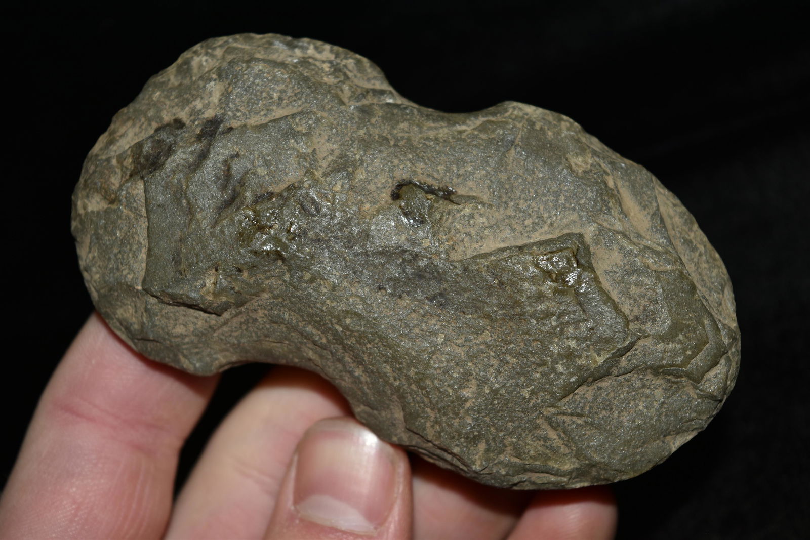 4 1/4" Flint Axe, Arkansas (1 of 4)