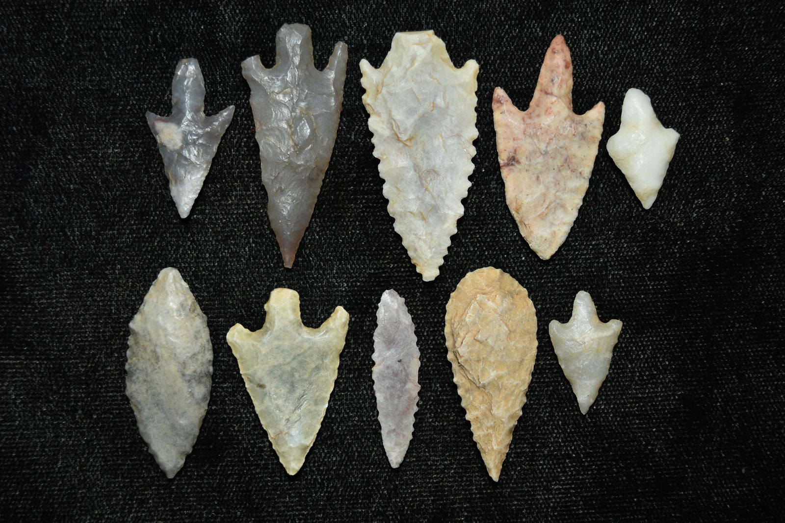 Lot of 10 Neolithic Points, Northern Africa (1 of 4)