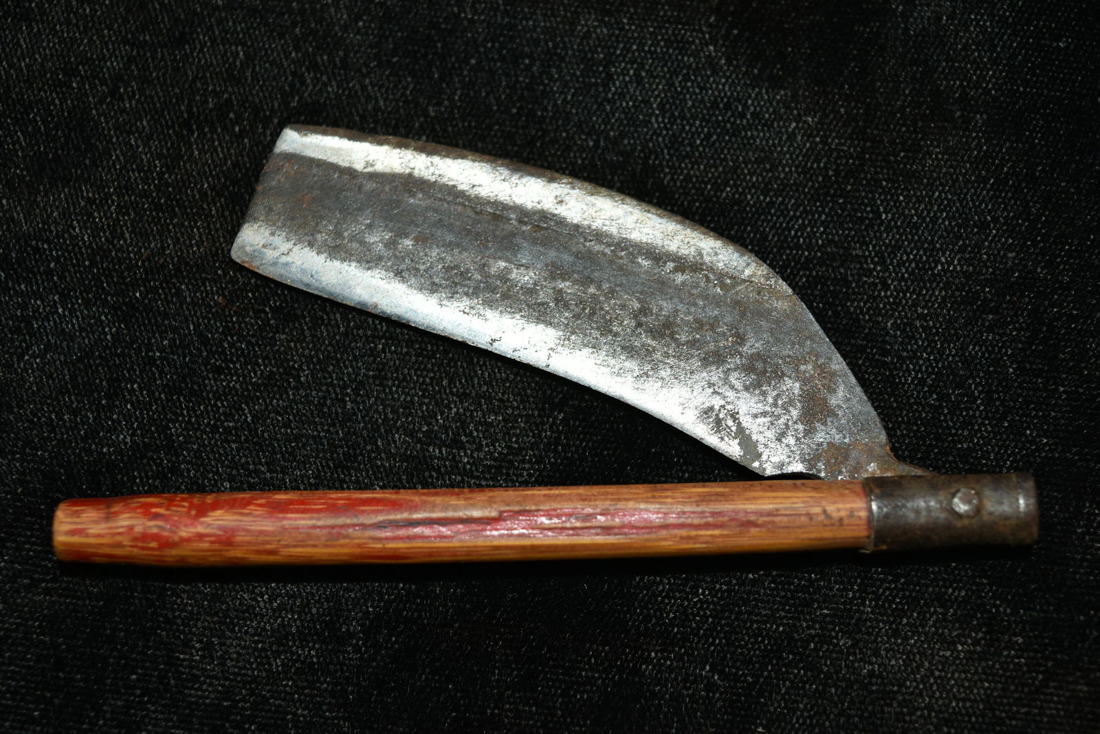 4" Wooden Handle Folding Straight Razor, 1800s (1 of 3)