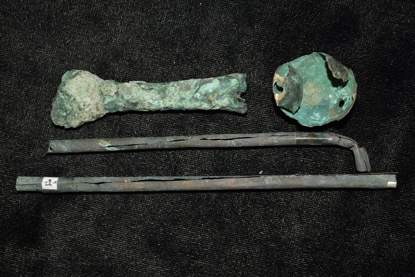 Lot of 4 Copper Items, Beads, Etc, Mexico: Lot of 4 Copper Items, Beads, Etc, Mexico