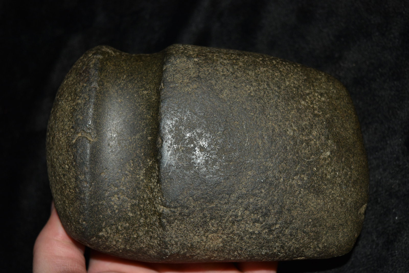 6 1/8" Outstanding 3/4 Groove Axe, Found in Grassy: 6 1/8" Outstanding 3/4 Groove Axe, Found in Grassy Creek Bottoms Pike Co, Missouri