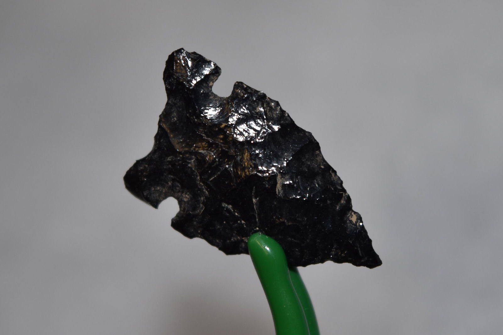 7/8" Obsidian Northern Wolf Ear Point, Lake Co, Oregon, (1 of 4)