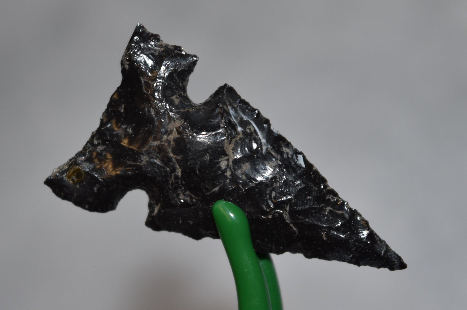 1 1/8" Obsidian Northern Point, Lake Co, Oregon, Gem: 1 1/8" Obsidian Northern Point, Lake Co, Oregon, Gem Grade Arrowhead, Native American Artifact