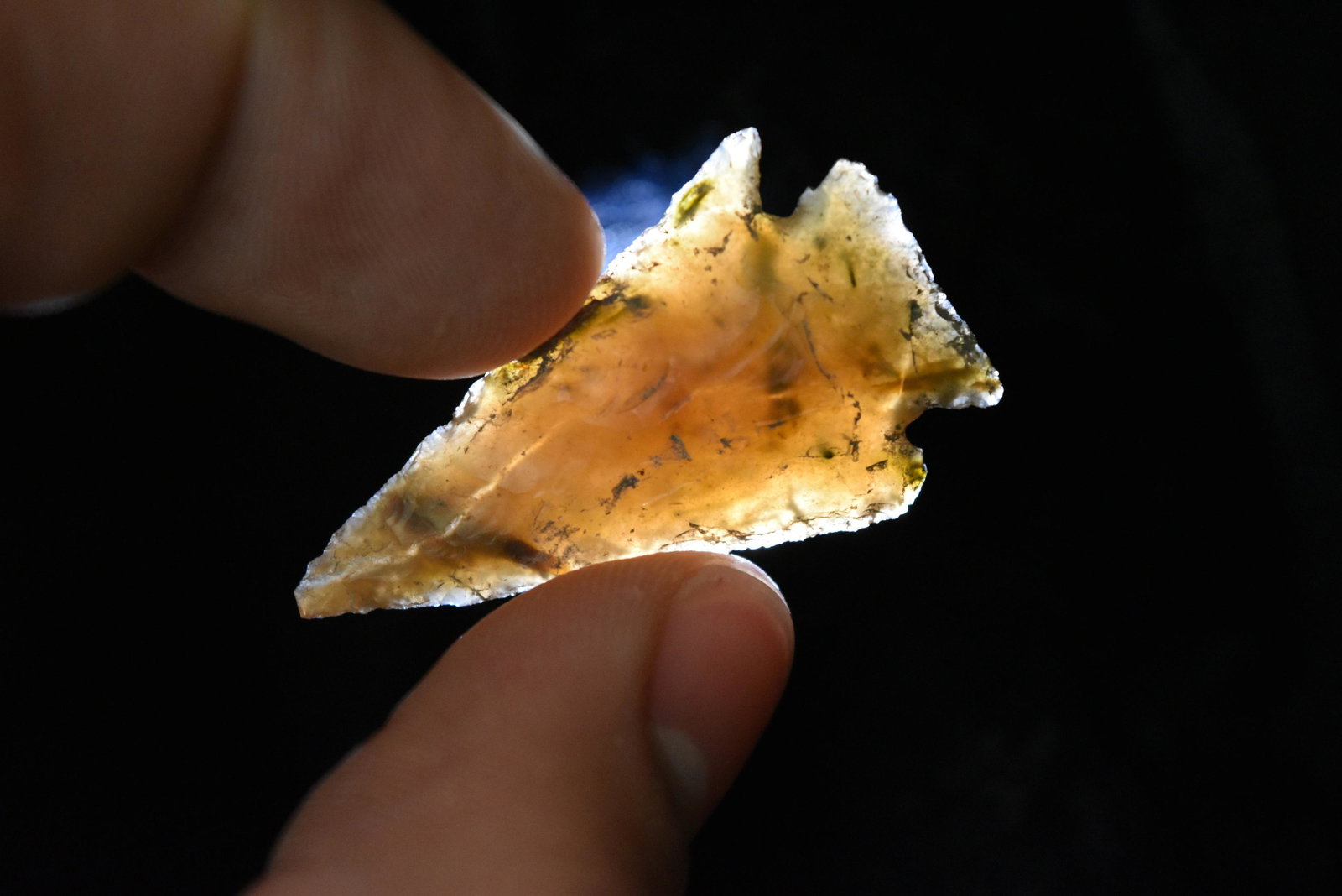 1 5/8" Agate Elko Corner Notch Point, Lake Co, Oregon, (1 of 6)