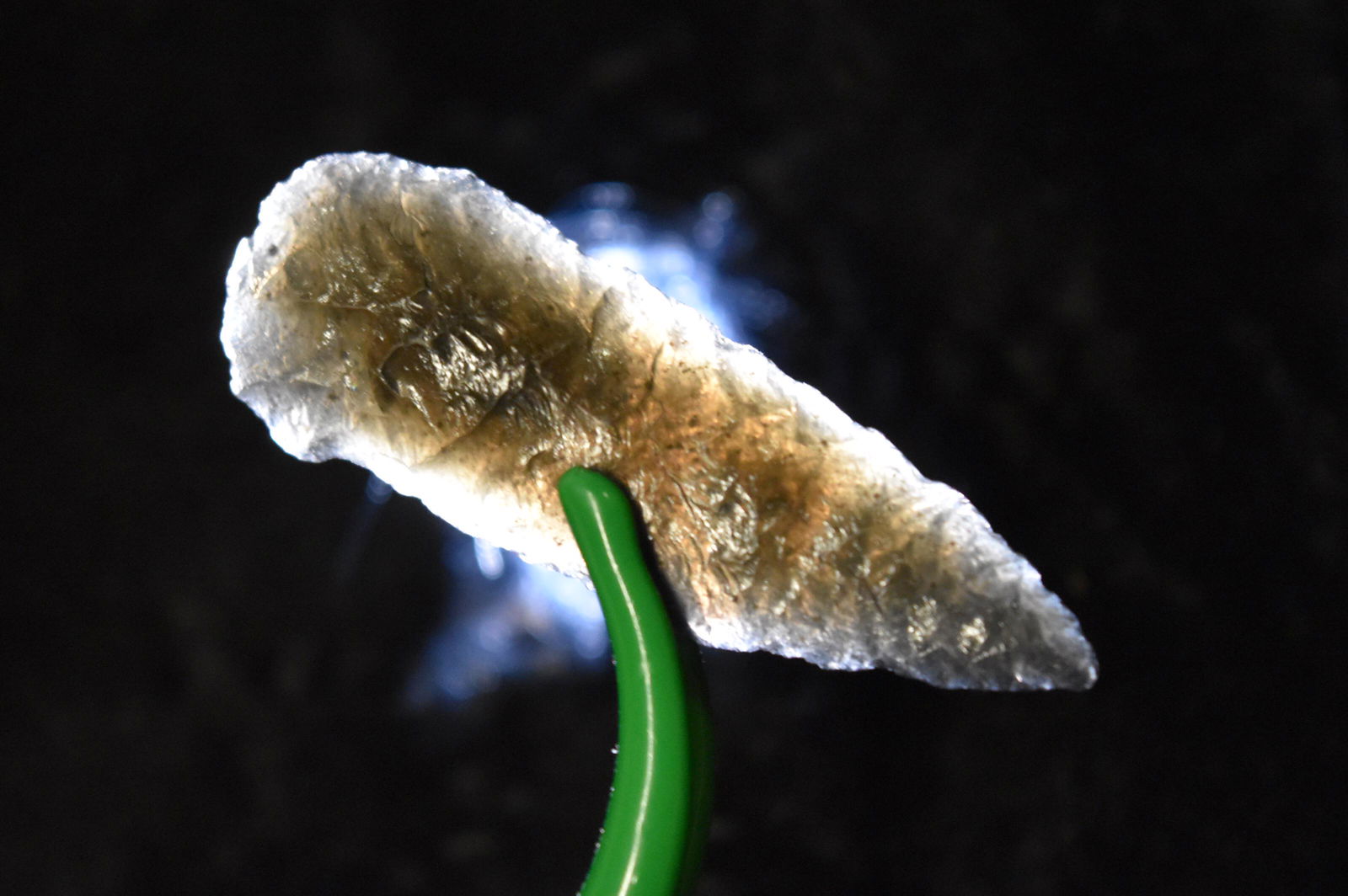 1 1/2" Obsidian Bird Point, Lake Co, Oregon, Gem Grade (1 of 5)