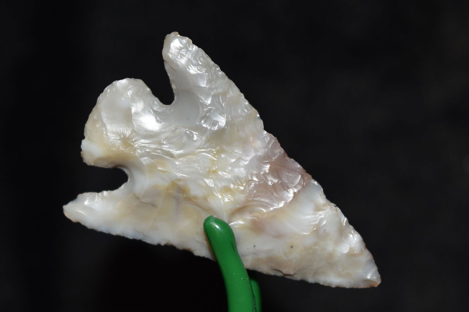 1 3/8" Quilomene Bar Point, Chalcedony, Columbia River (1 of 4)