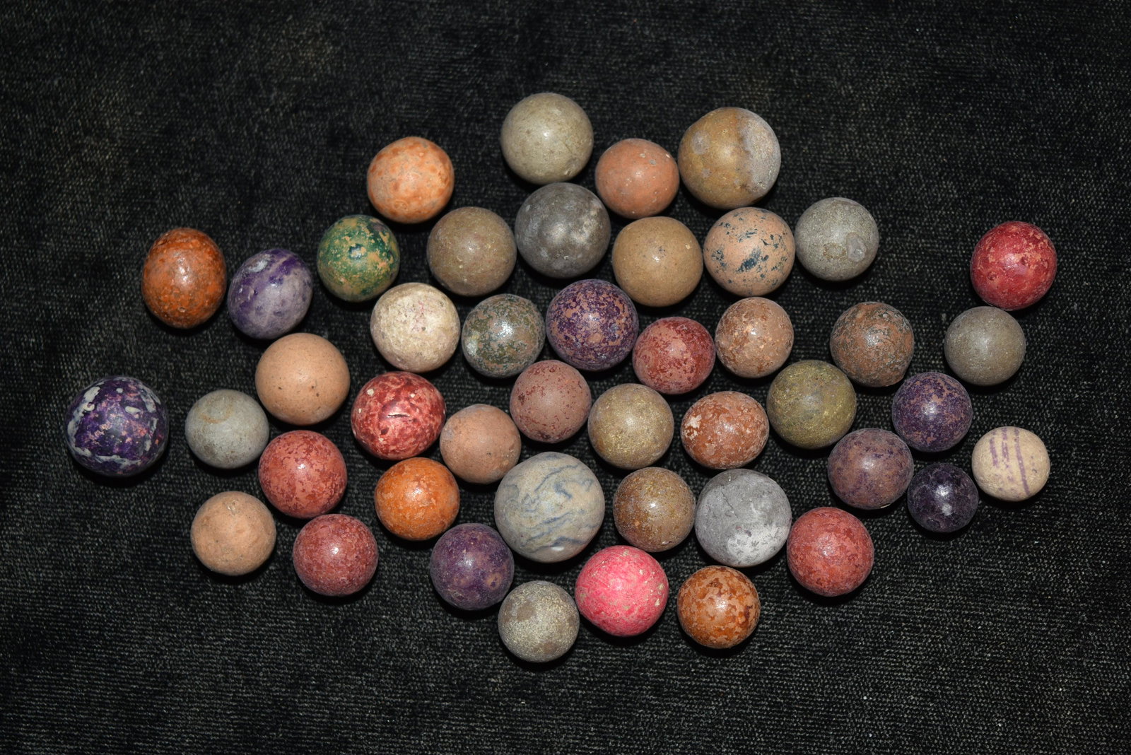 Lot of Antique Clay Marbles, New York: Lot of Antique Clay Marbles, New York