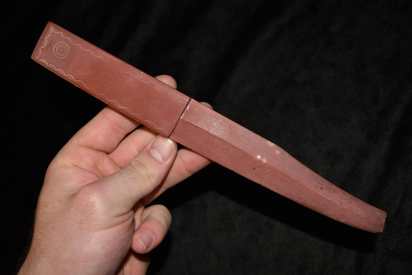 9 3/4" Catlinite Hand Knife, Broken Tip, Late 1800s,: 9 3/4" Catlinite Hand Knife, Broken Tip, Late 1800s, Central Missouri, Arrowhead, Native American Artifact