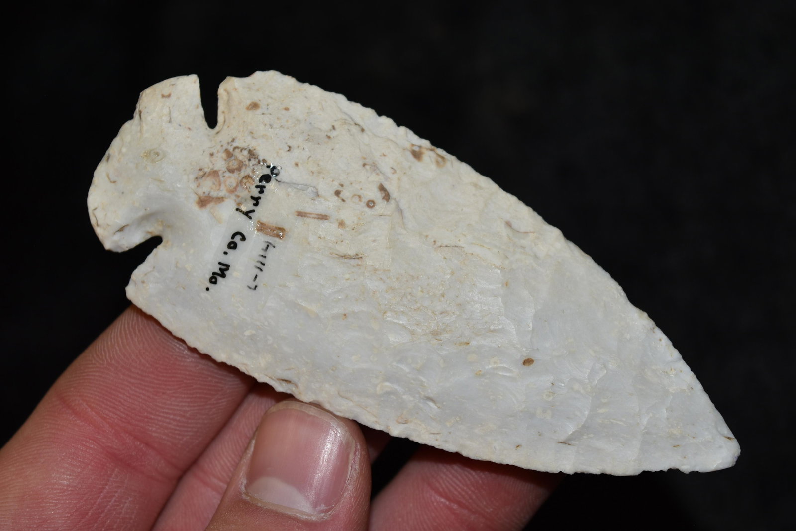 3 7/8" Dovetail Point, Motley COA, Perry Co, Missouri: 3 7/8" Dovetail Point, Motley COA, Perry Co, Missouri, Arrowhead, Native American Artifact