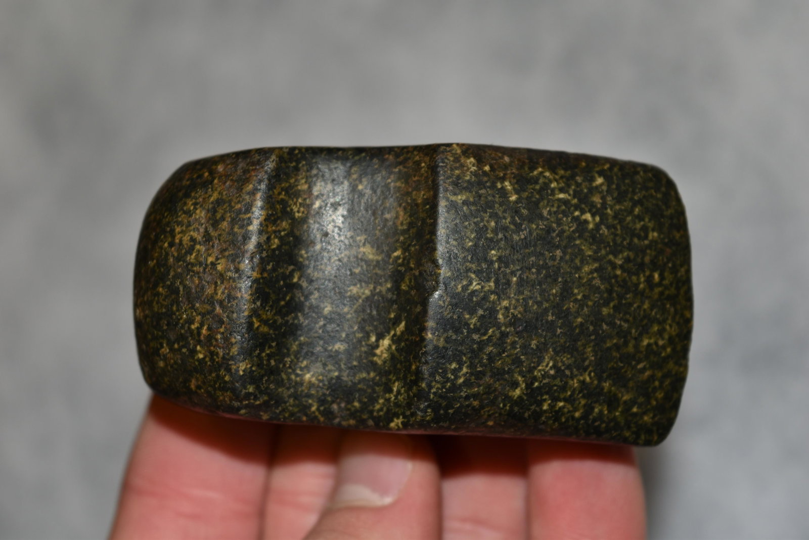 3 1/4" Keokuk Axe, Adams Co, Illinois: 3 1/4" Keokuk Axe, Adams Co, Illinois, Arrowhead, Native American Artifact