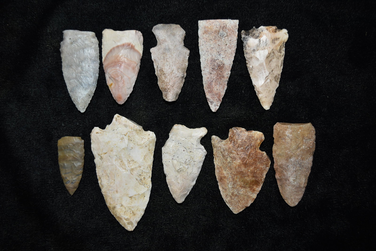 Lot of Broken & Common Points, FB Rodney Harvey in: Lot of Broken & Common Points, FB Rodney Harvey in Clark Co, Missouri, Arrowhead, Native American Artifact