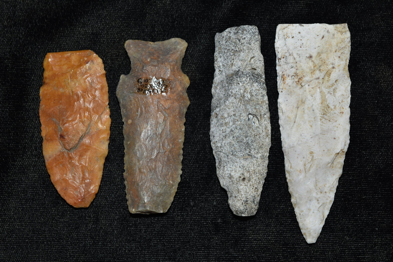 Lot of Broken & Common Points, FB Rodney Harvey in: Lot of Broken & Common Points, FB Rodney Harvey in Clark Co, Missouri, Arrowhead, Native American Artifact
