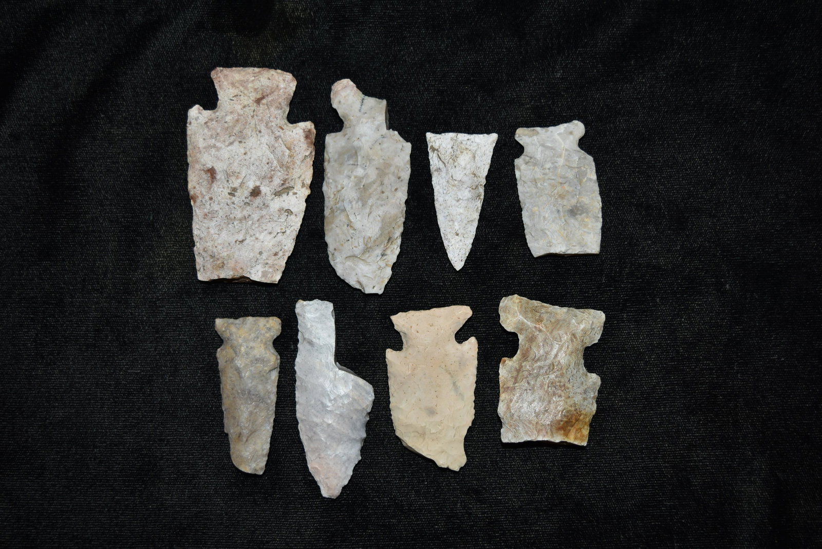 Lot of Broken & Common Points, FB Rodney Harvey in: Lot of Broken & Common Points, FB Rodney Harvey in Clark Co, Missouri, Arrowhead, Native American Artifact