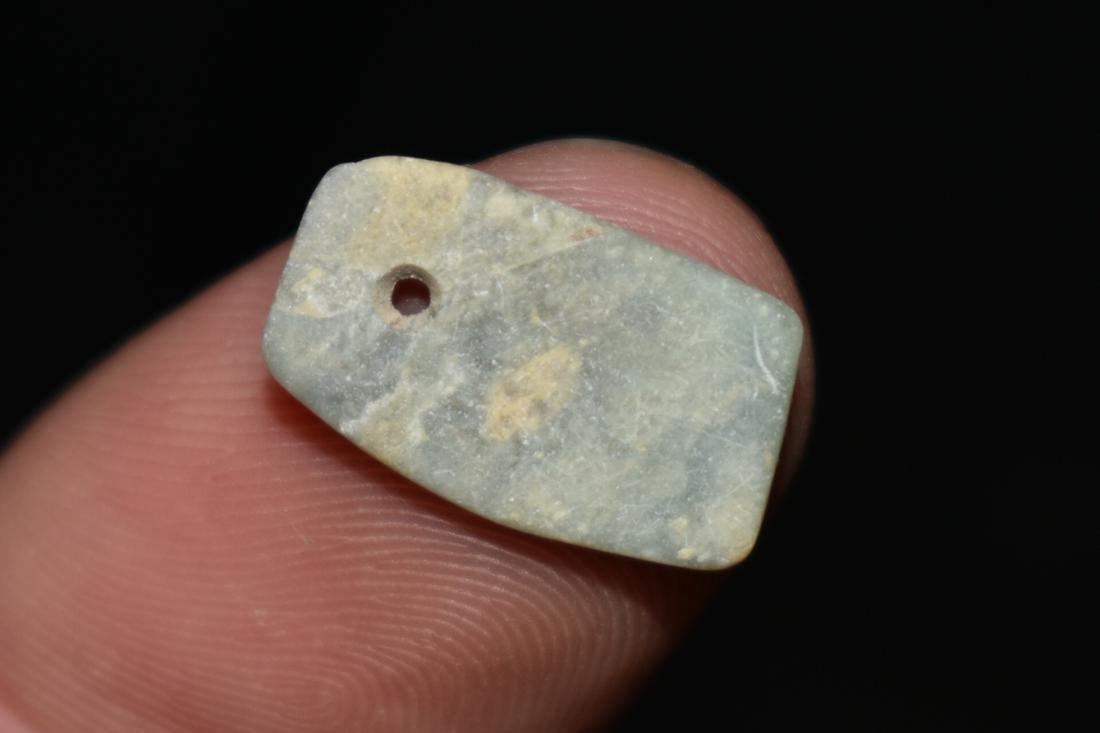 1 5/8" Pre Columbian Mayan Jade Pendant, Mexico: 1 5/8" Pre Columbian Mayan Jade Pendant, Mexico