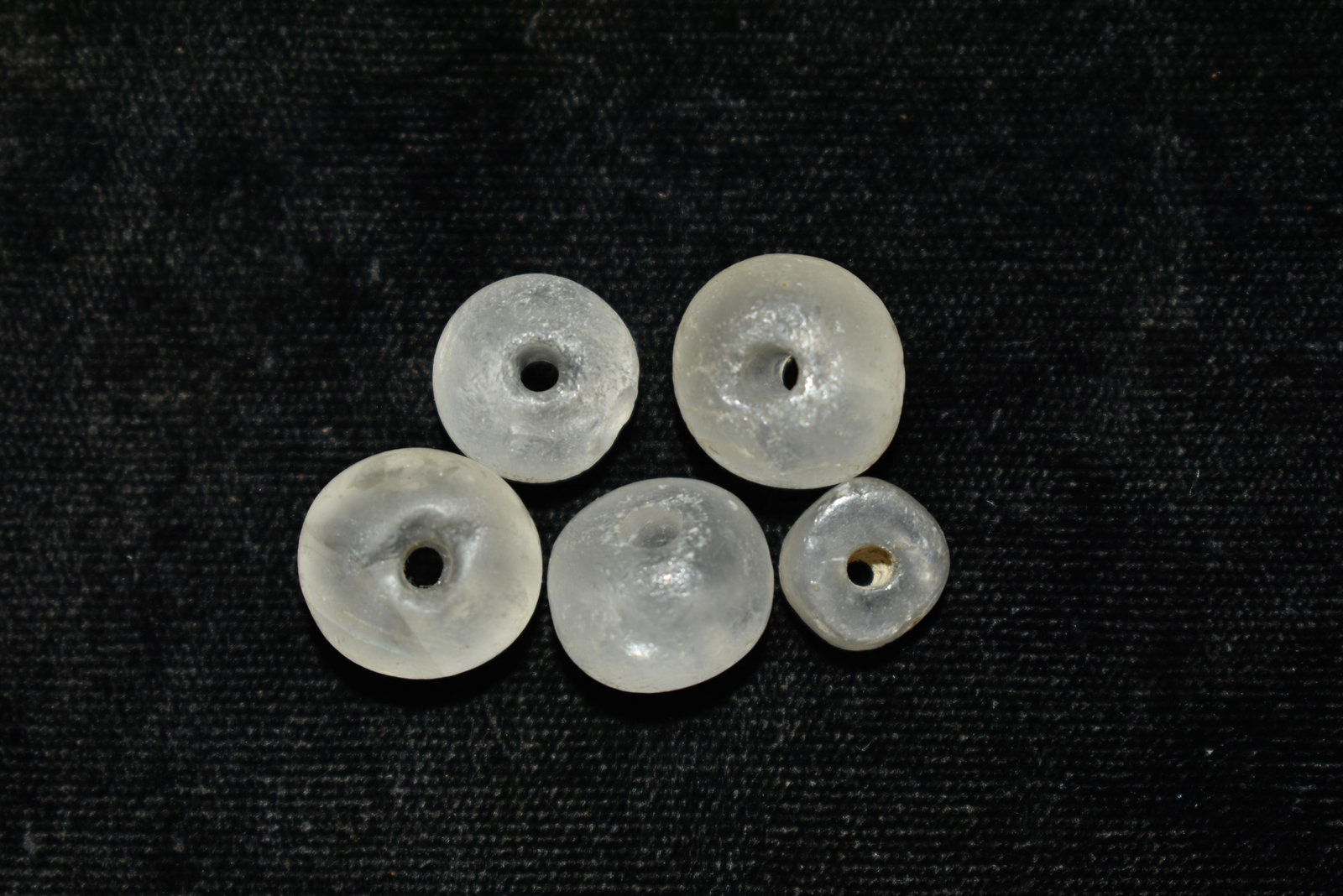 Lot of 5 Pre Columbian Crystal Quartz Beads, Mexico: Lot of 5 Pre Columbian Crystal Quartz Beads, Mexico