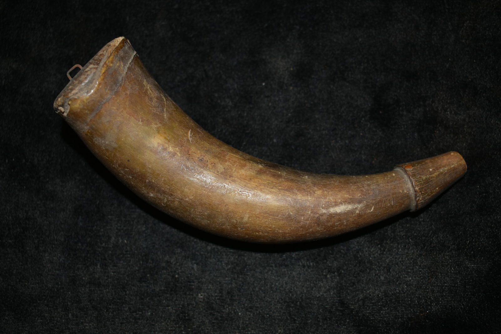 6 3/4" Antique Powder Horn (1 of 6)