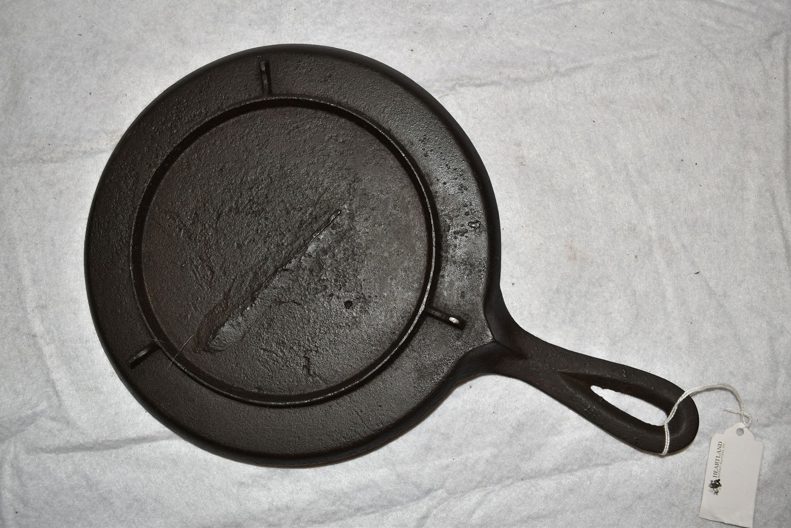 Buck and Wright Cast Iron Griddle, Vintage Cast Iron (1 of 6)