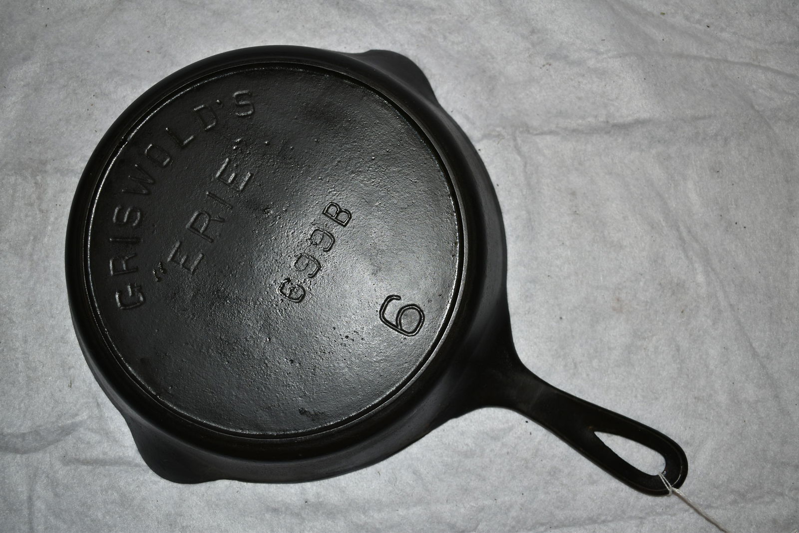 #6 Griswold "Erie" Cast Iron Skillet, Excellent Logo, (1 of 6)