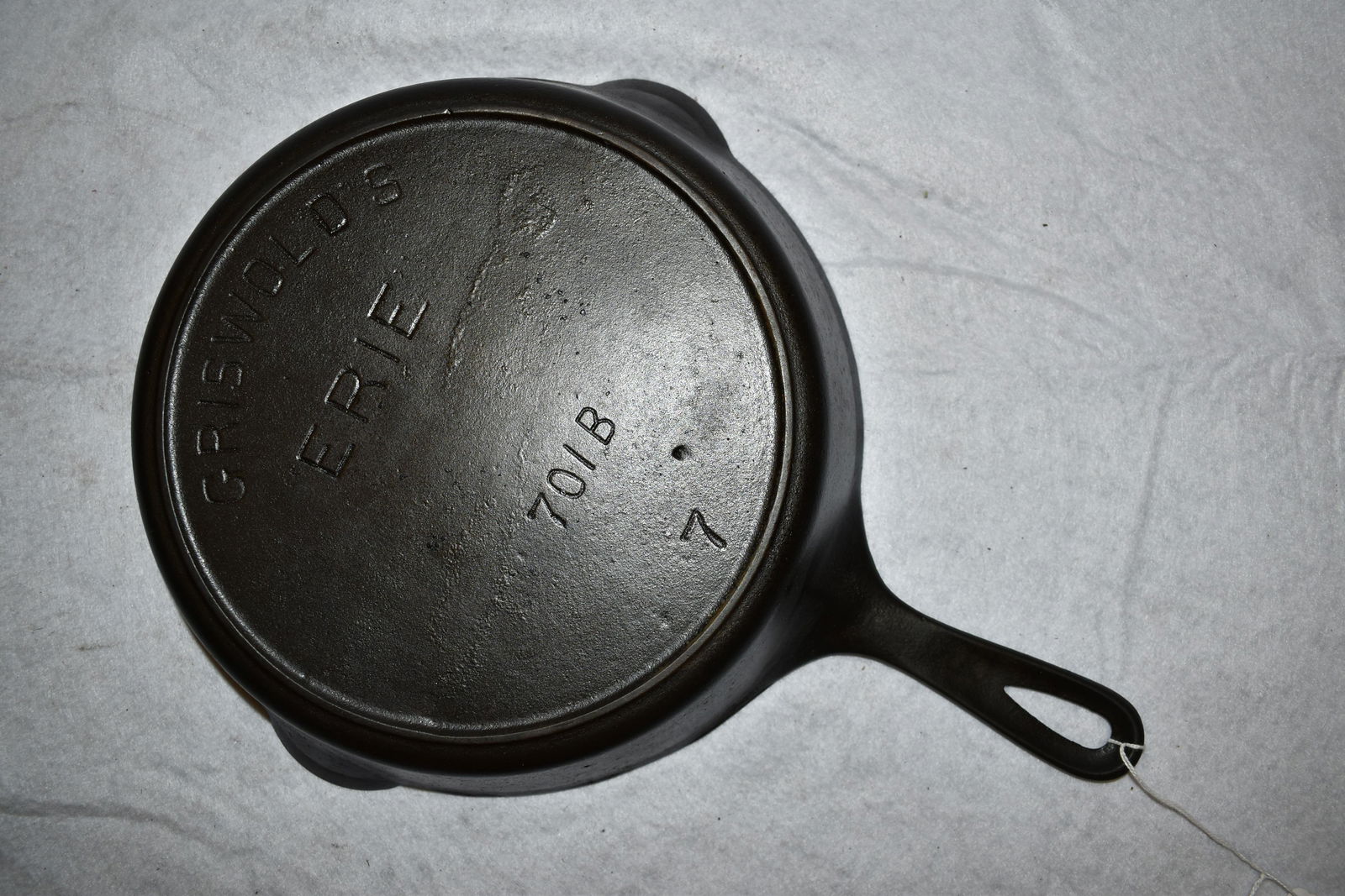 #7 Griswold "Erie" Cast Iron Skillet, Great Condition, (1 of 6)