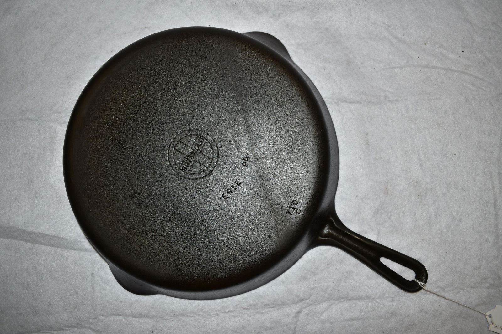 #9 Griswold Small Logo, Grooved Handled, Cast Iron (1 of 7)