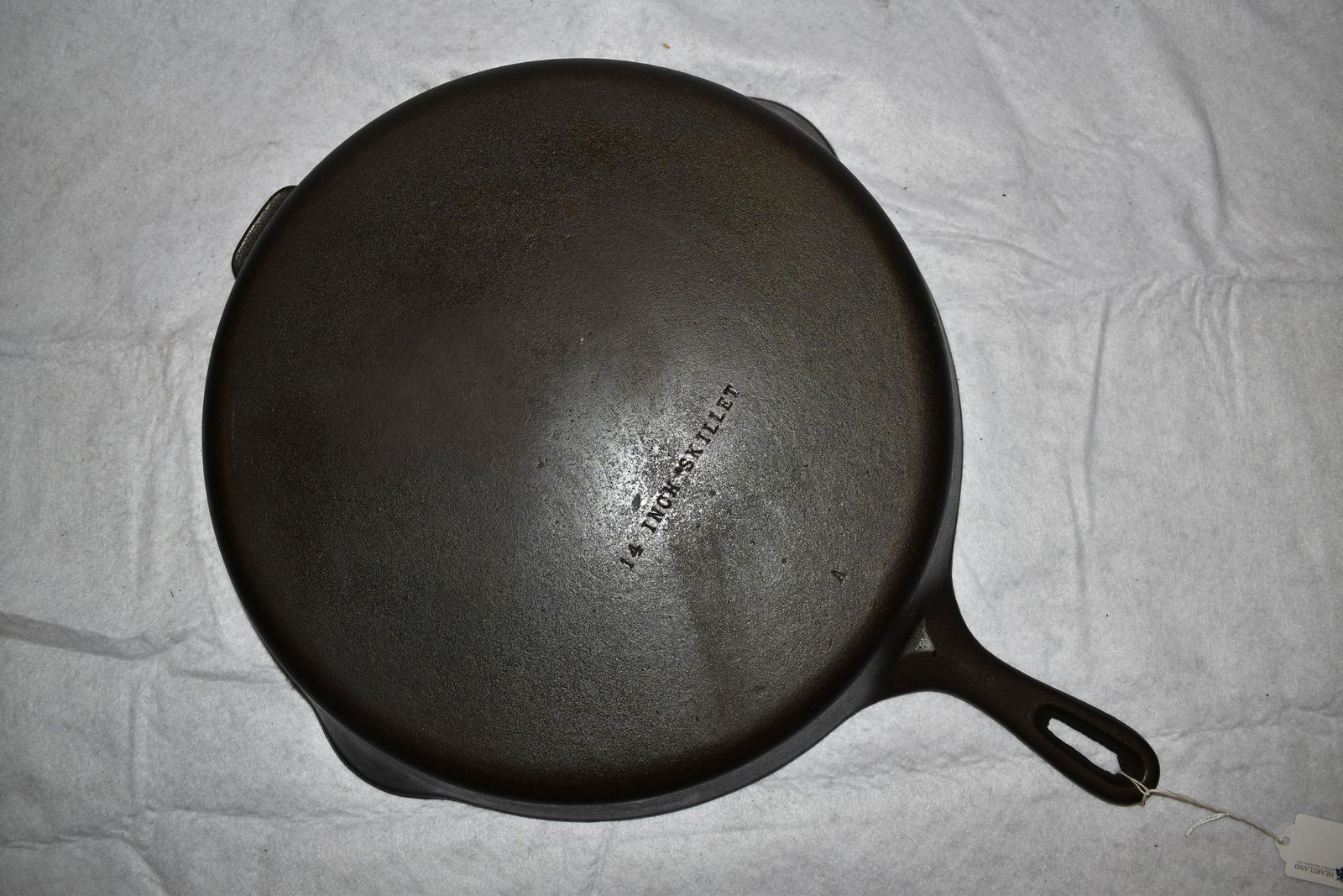 #12 Unmarked Wagner Cast Iron Skillet, Vintage Cast (1 of 6)