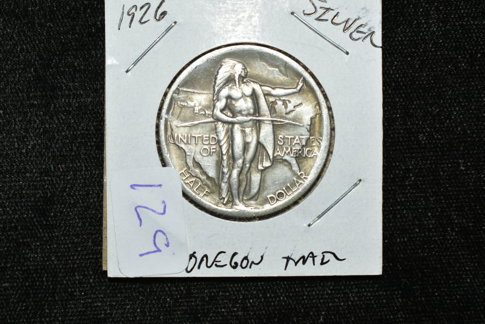 1926 OREGON TRAIL COMMEMORATIVE SILVER HALF DOLLAR (1 of 2)