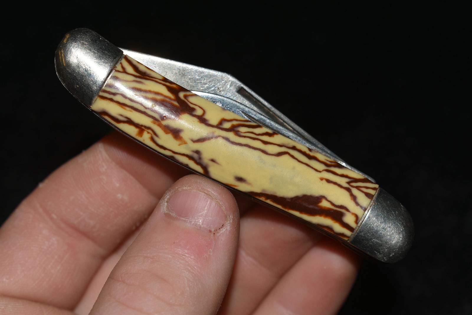Vintage Hammer Brand Pocket Knife (1 of 4)